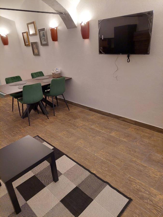 Aroma Apartments リュブリャナ エクステリア 写真